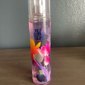 Bath & Body Works Wild Berry Tulips